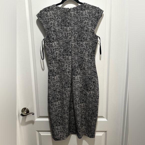 White House Black Market Dress - Picture 7 of 14